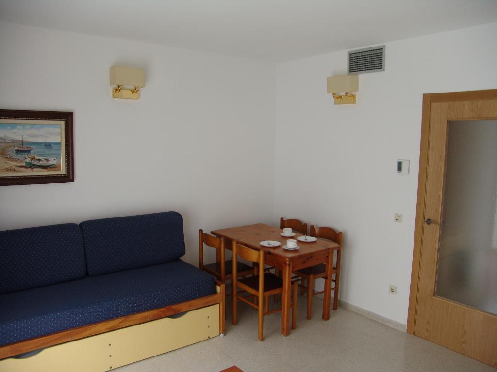 Apartamentos Santi Lloret de Mar Rom bilde